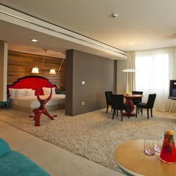 graffit-gallery-design-hotel-5stars